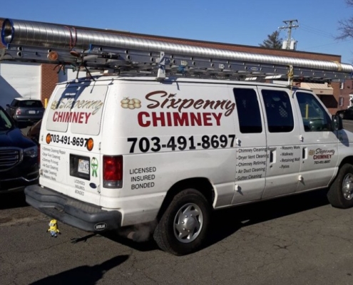 When to Schedule a Chimney Sweep in Woodbridge, VA: Seasonal Insights